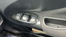Nissan Juke 1.5 dCi N-Connecta 5dr Diesel Hatchback